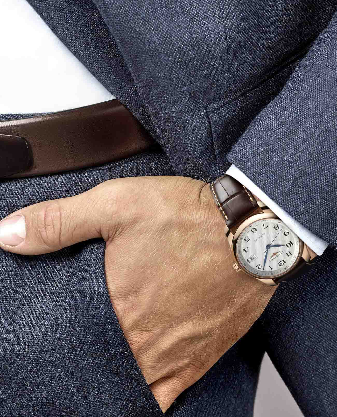 Longines Longines Master Collection L2.793.8.78.3  - задняя крышка металл золото корпуса, швейцария часы